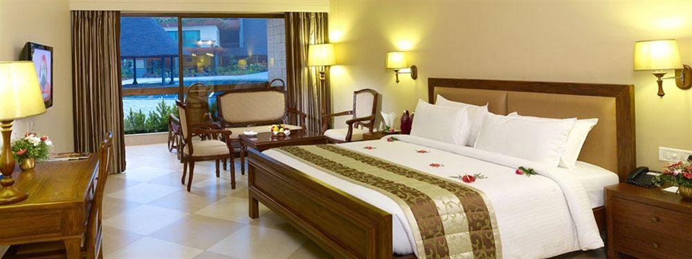 Uday Suites - The Airport Hotel Thiruvananthapuram Eksteriør bilde